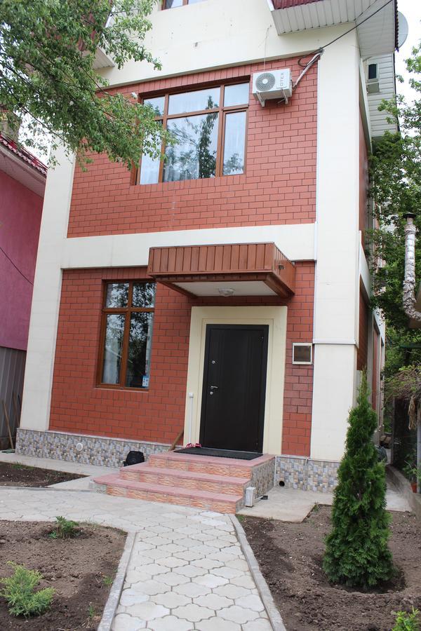 Mountain Road Hostel Almaty Eksteriør billede